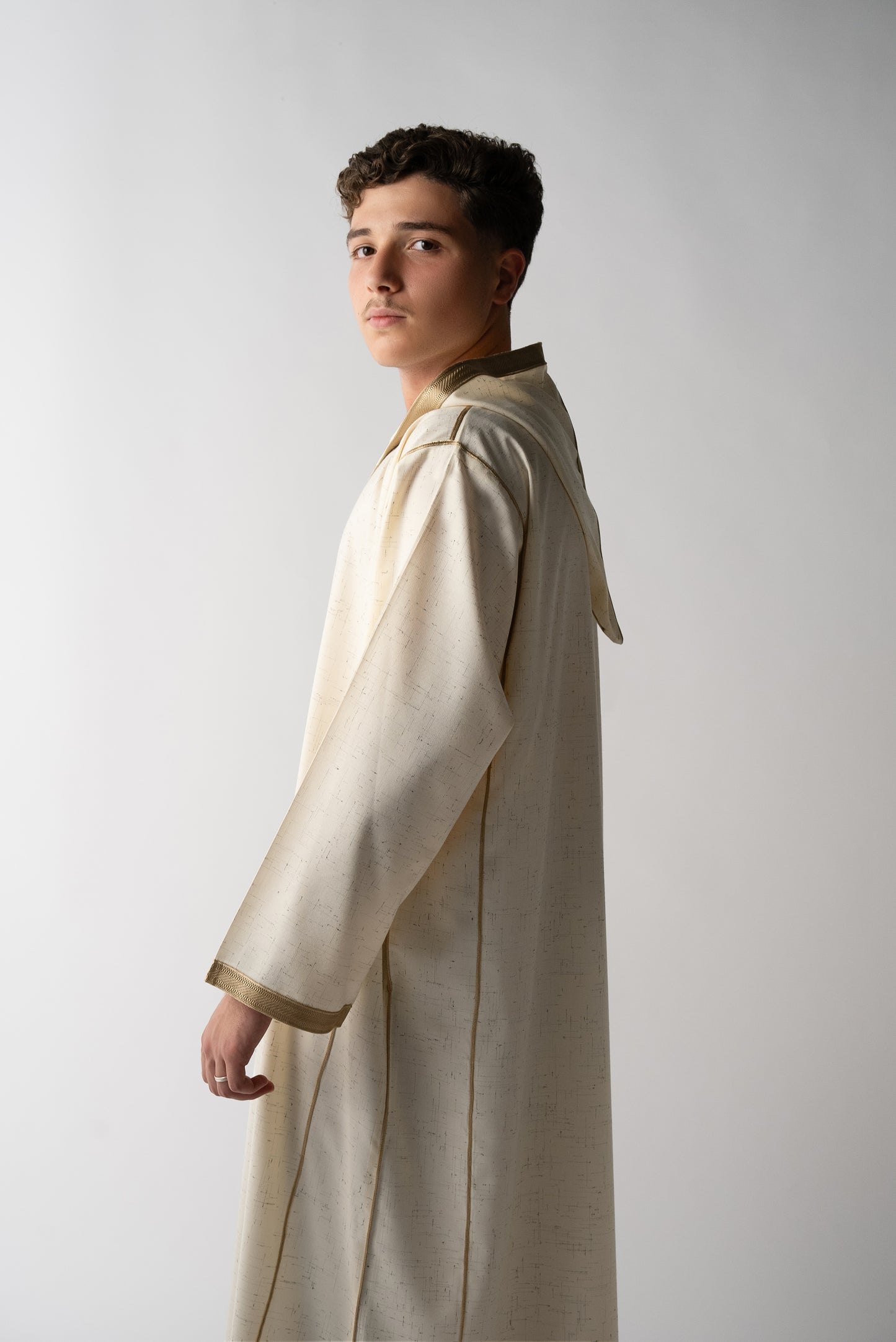 Cream & Gold Hooded Linen Jilaba